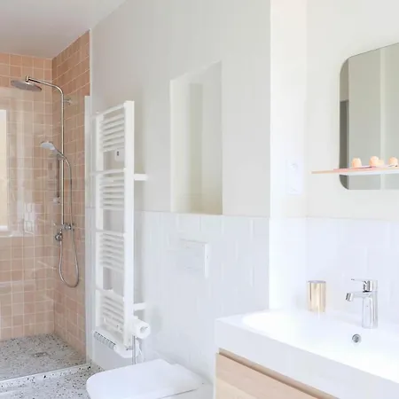 Adele, Vue Mer, Sauna Et * 메르레뱅